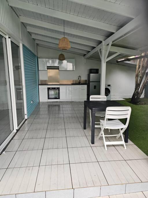 Sweet Colibri Apartment Saint-Pierre Exterior foto