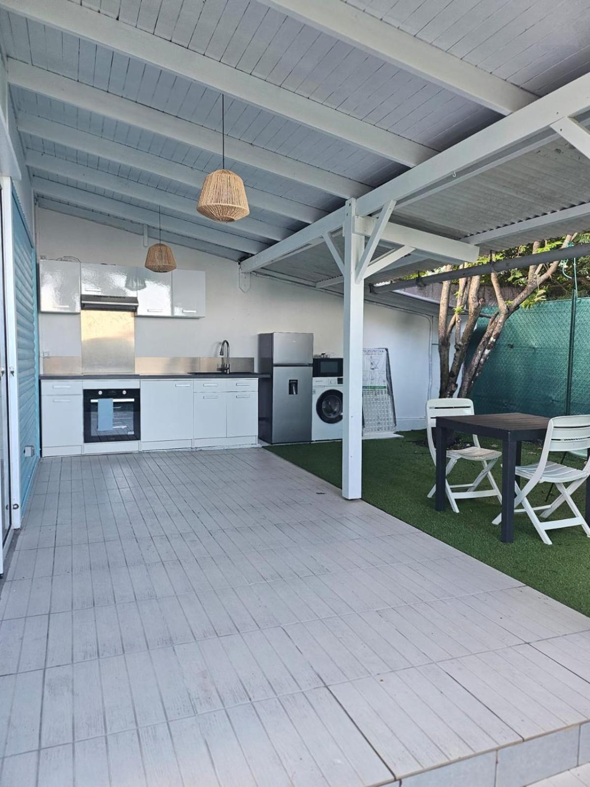 Sweet Colibri Apartment Saint-Pierre Exterior foto